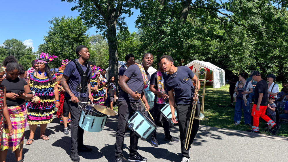 optocht brassband